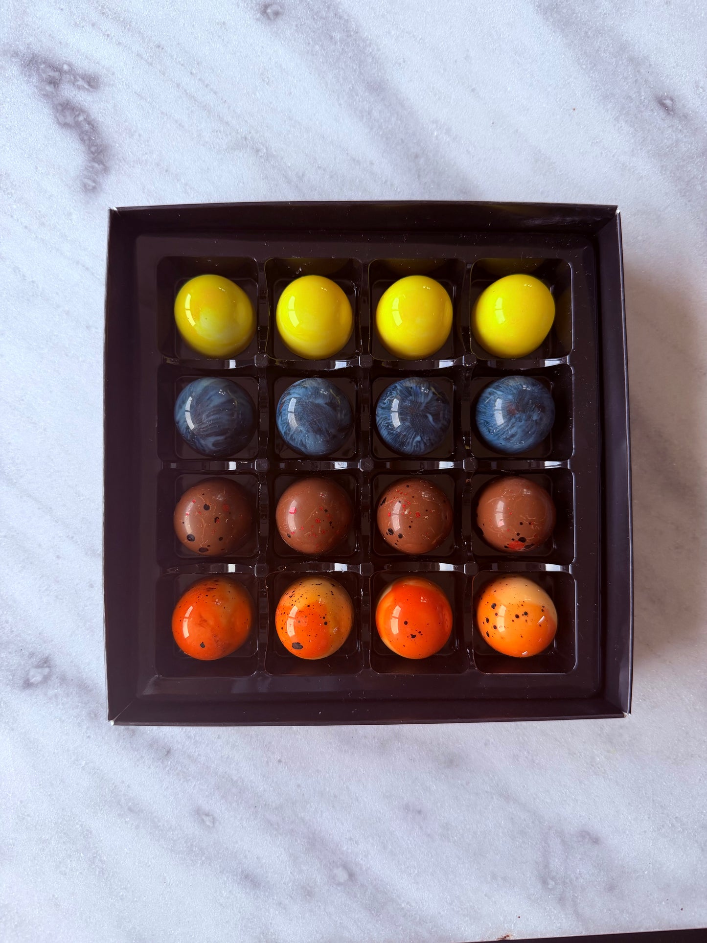 Høstpraliner 16 stk