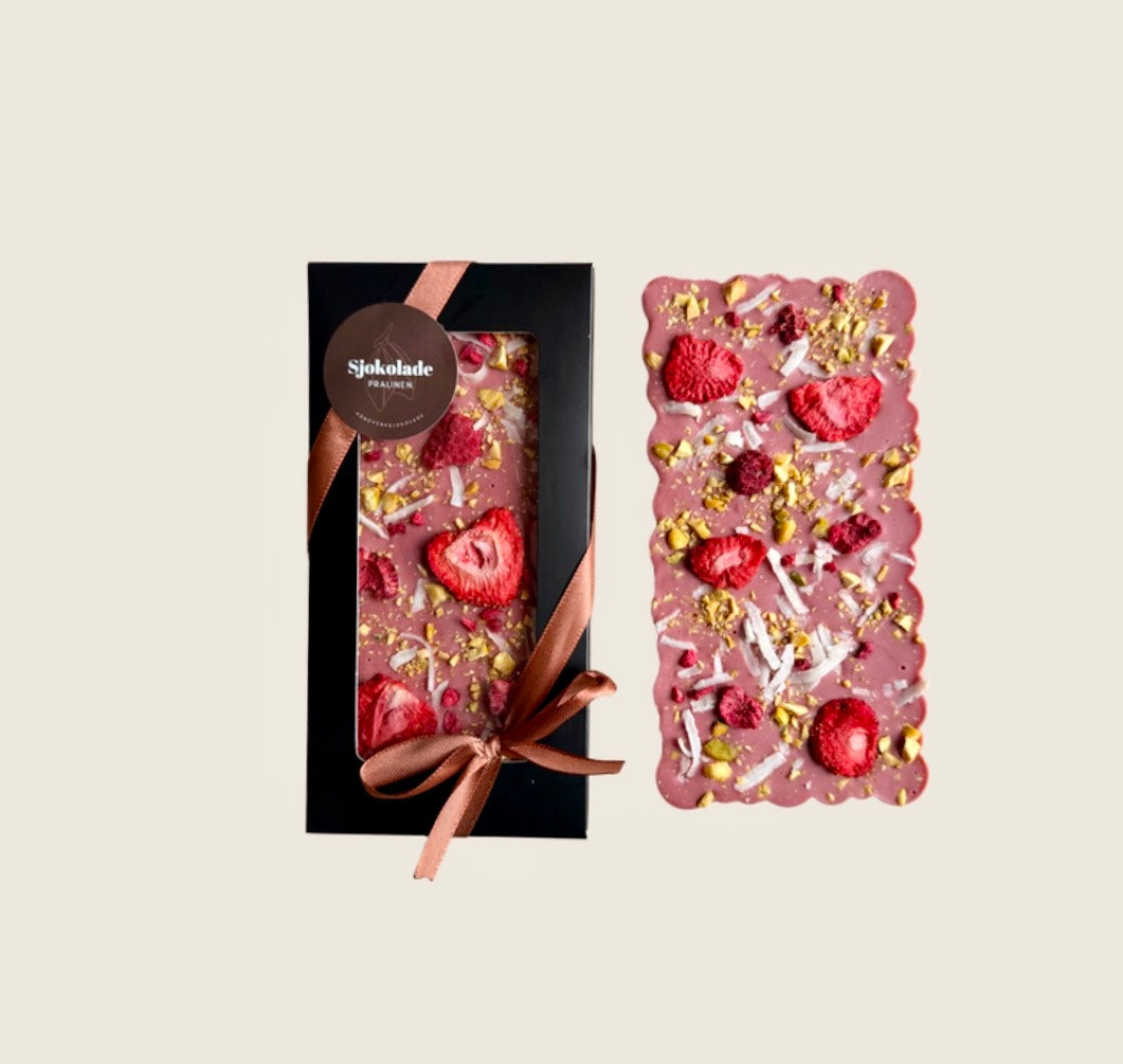 Ruby med jordbær, pistasj og kokos.